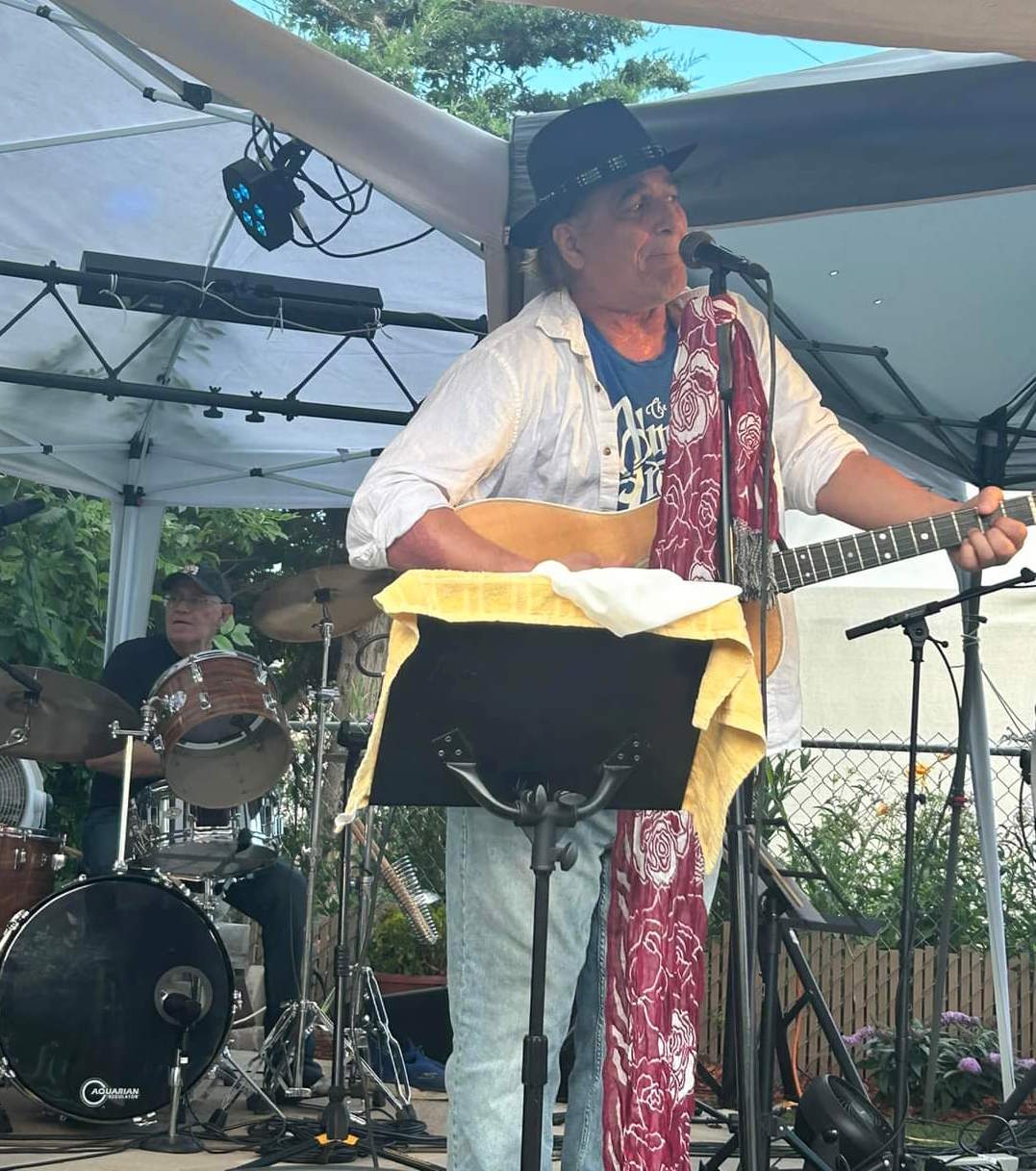 Chuck Schmedke, Dino Romanelli, The Big Spenders, photo by Laura Whitlock